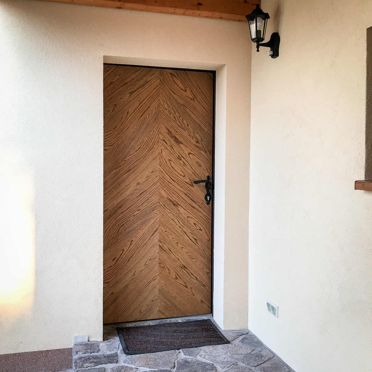  smartwin entrance v rustikálnom prevedení. autor projektu: Createrra 