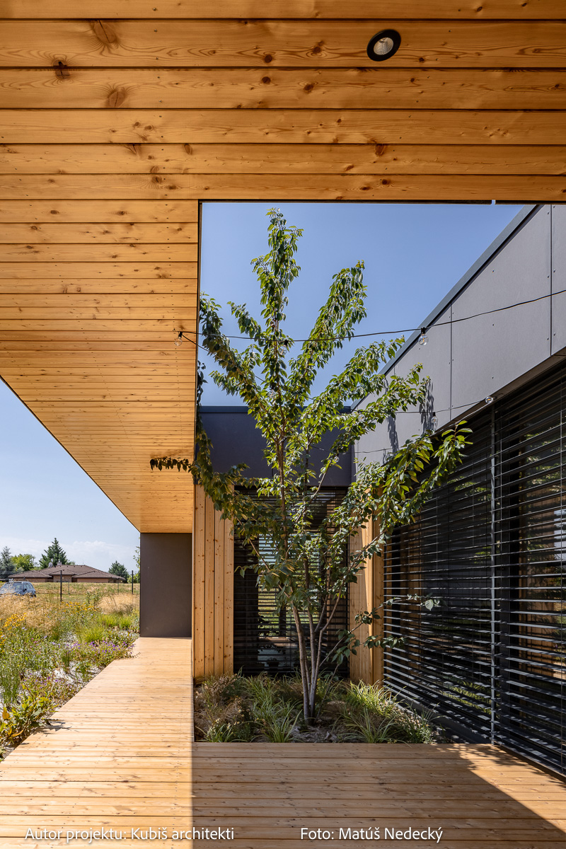  Realizácia: ÚSPORNÉ DREVODOMY s.r.o. 